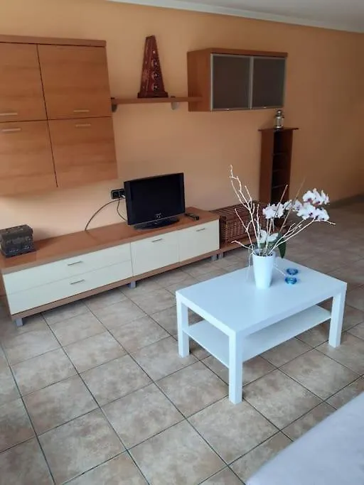 Comodo y funcional junto a playa y la montaña Apartamento Mutriku