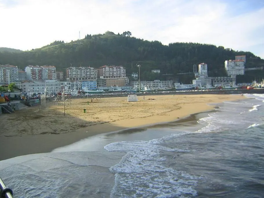 Comodo y funcional junto a playa y la montaña Apartamento Mutriku 0*,